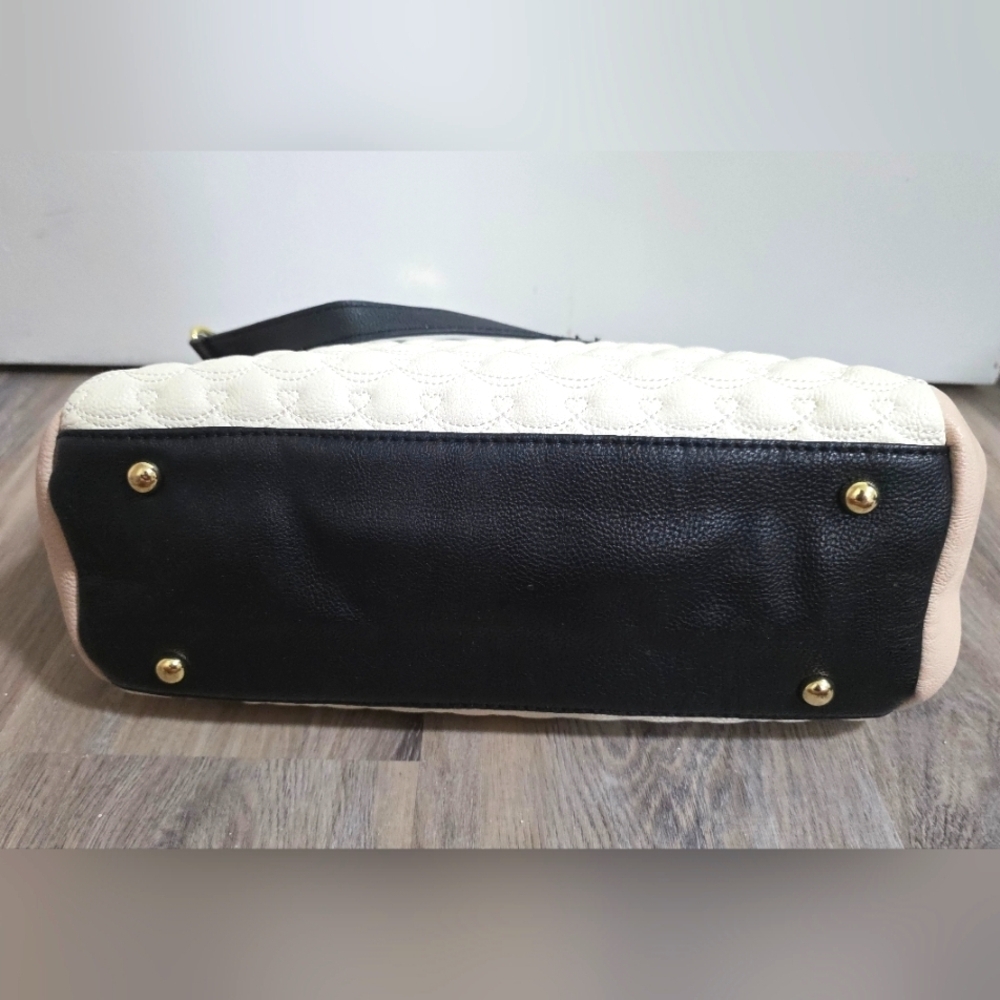 Betsey Johnson Quilted Colorblock Tote Bag - Gently Used - Picture 5 of 14